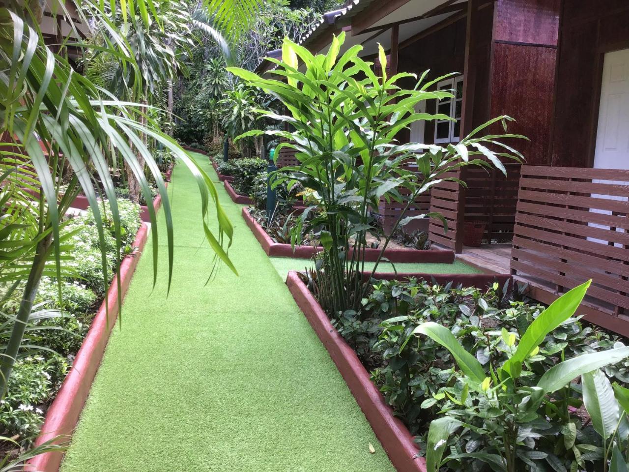 Hotel Grand Tree Koh Chang Exterior foto